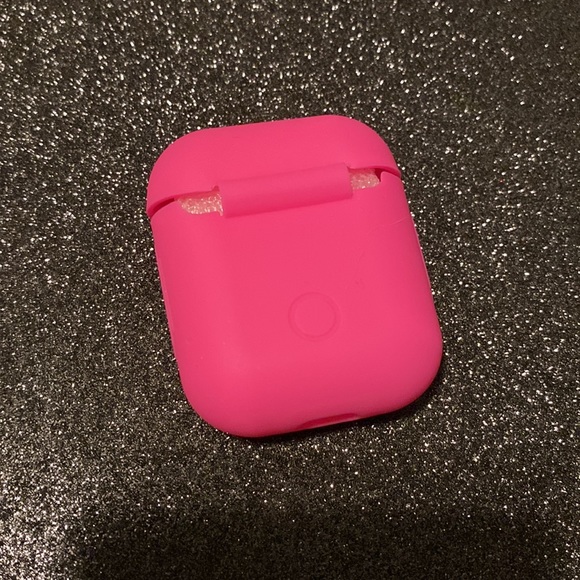 Hot pink AirPod case w charm - Picture 3 of 4